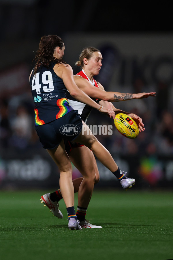 AFLW 2025 Round 10 - Carlton v St Kilda - A-64033679