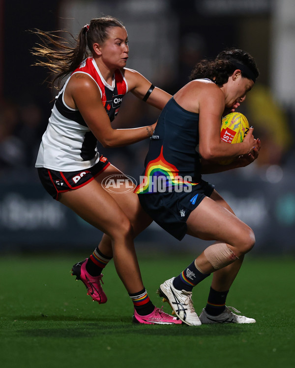 AFLW 2025 Round 10 - Carlton v St Kilda - A-64033694
