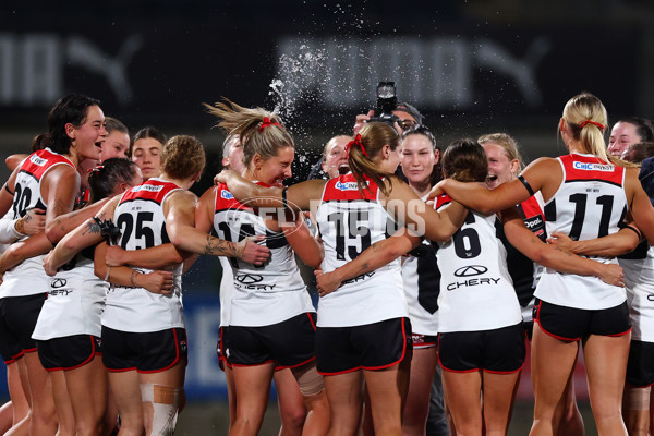 AFLW 2025 Round 10 - Carlton v St Kilda - A-64034862