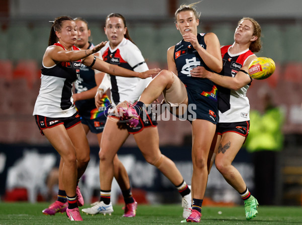 AFLW 2025 Round 10 - Carlton v St Kilda - A-64034884
