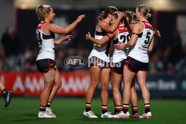 AFLW 2025 Round 10 - Carlton v St Kilda - A-64036030