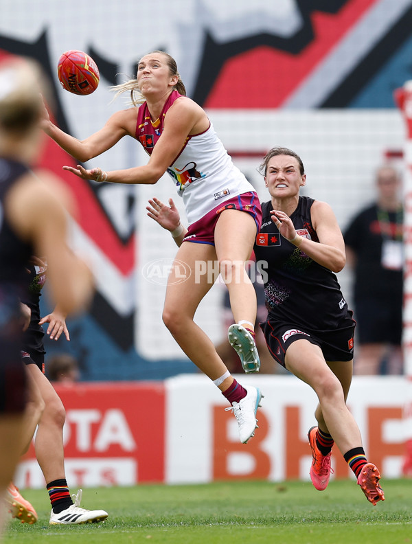 AFLW 2025 Round 10 - Essendon v Brisbane - A-64038600