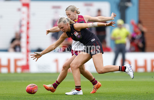 AFLW 2025 Round 10 - Essendon v Brisbane - A-64038618