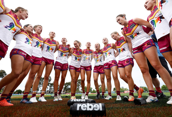 AFLW 2025 Round 10 - Essendon v Brisbane - A-64040231