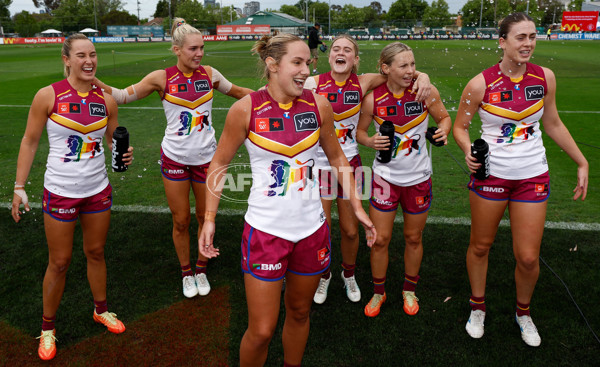 AFLW 2025 Round 10 - Essendon v Brisbane - A-64040232