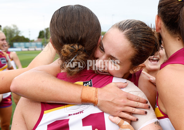 AFLW 2025 Round 10 - Essendon v Brisbane - A-64040233