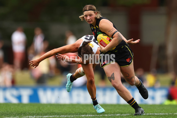 AFLW 2025 Round 10 - Collingwood v Richmond - A-64040242