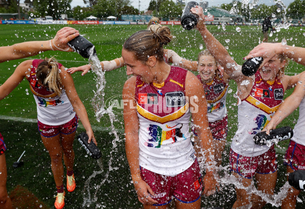 AFLW 2025 Round 10 - Essendon v Brisbane - A-64040731