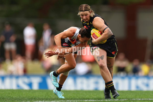 AFLW 2025 Round 10 - Collingwood v Richmond - A-64040739