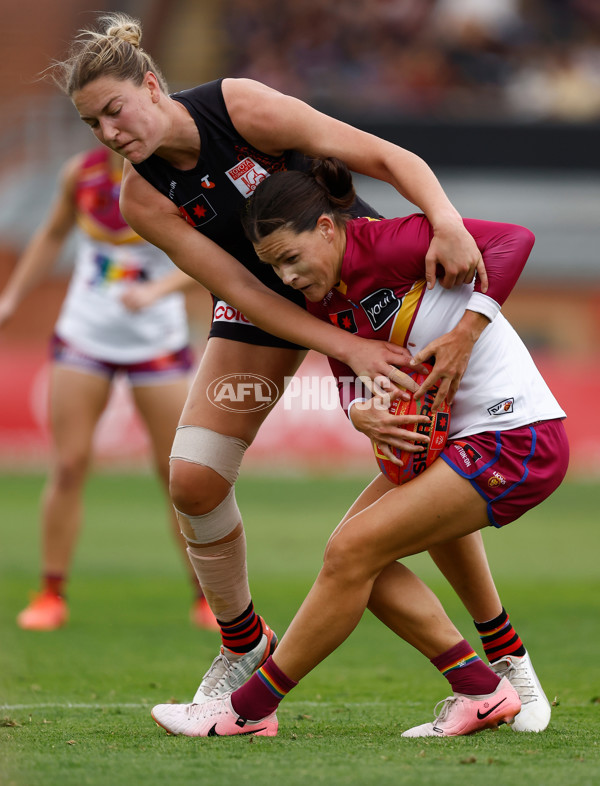 AFLW 2025 Round 10 - Essendon v Brisbane - A-64043206