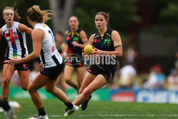 AFLW 2025 Round 10 - Collingwood v Richmond - A-64043376