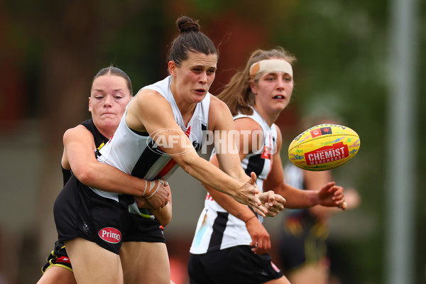 AFLW 2025 Round 10 - Collingwood v Richmond - A-64043385