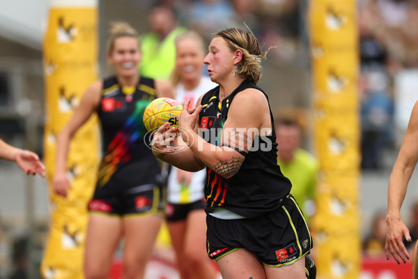 AFLW 2025 Round 10 - Collingwood v Richmond - A-64045523