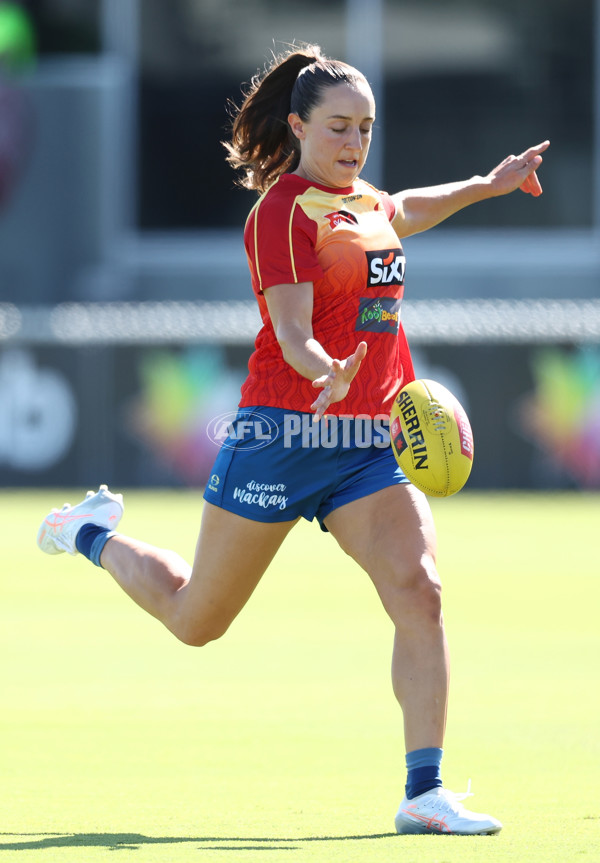 AFLW 2025 Round 10 - Gold Coast v Western Bulldogs - A-64046028