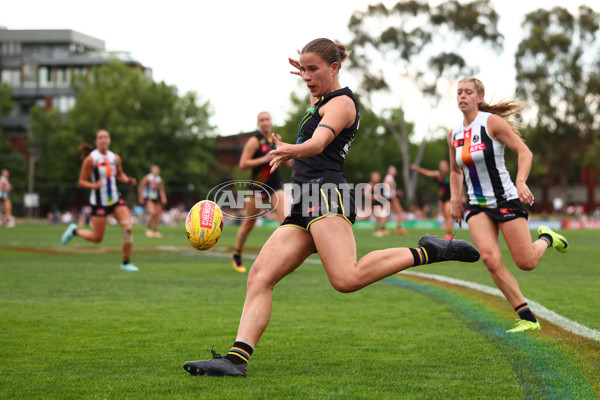 AFLW 2025 Round 10 - Collingwood v Richmond - A-64049020