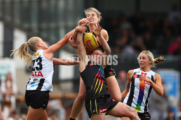 AFLW 2025 Round 10 - Collingwood v Richmond - A-64049023