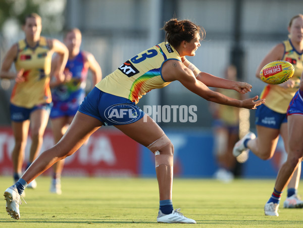 AFLW 2025 Round 10 - Gold Coast v Western Bulldogs - A-64049026