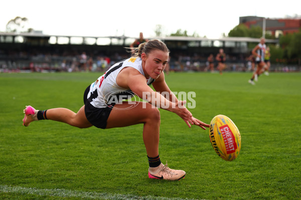 AFLW 2025 Round 10 - Collingwood v Richmond - A-64050477