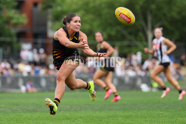 AFLW 2025 Round 10 - Collingwood v Richmond - A-64052613
