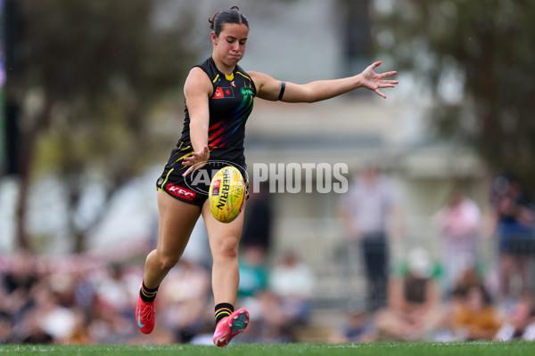 AFLW 2025 Round 10 - Collingwood v Richmond - A-64052619