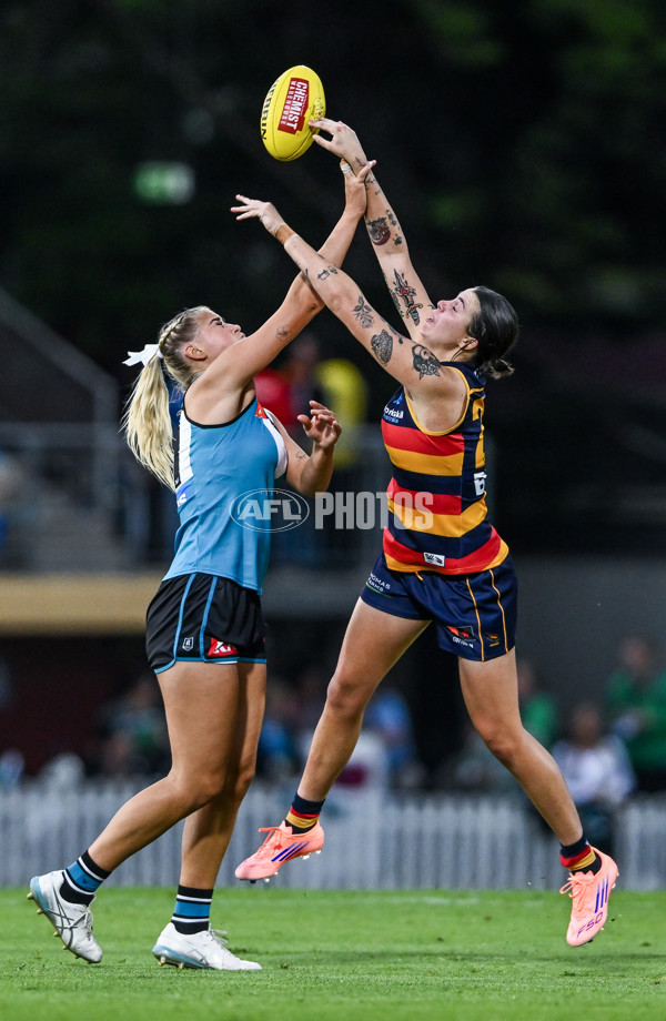 AFLW 2025 Round 11 - Adelaide v Port Adelaide - A-64109332