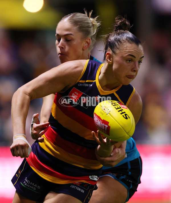 AFLW 2025 Round 11 - Adelaide v Port Adelaide - A-64109339