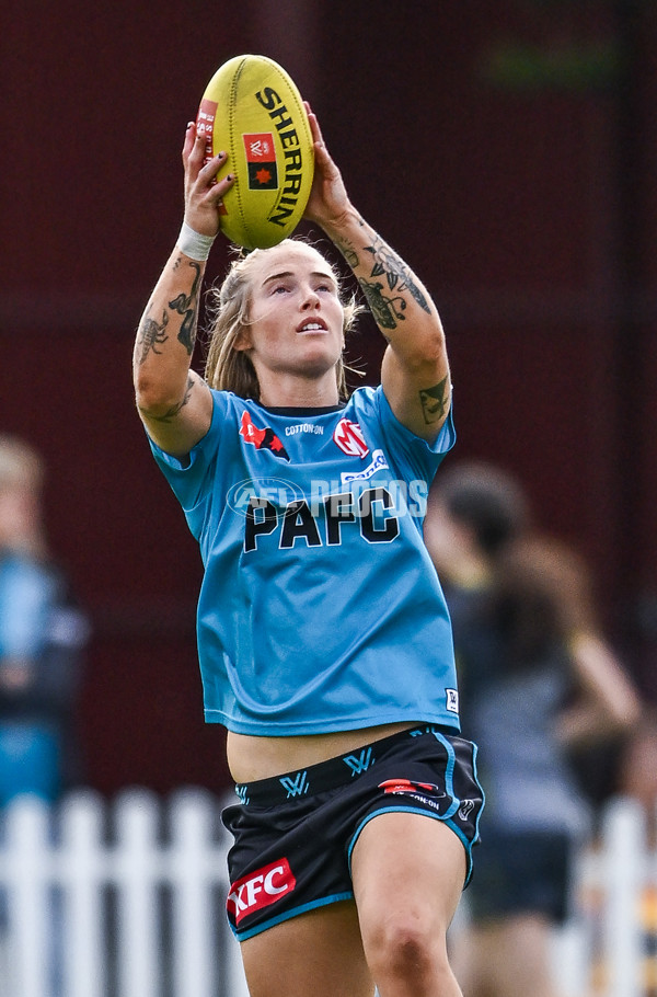 AFLW 2025 Round 11 - Adelaide v Port Adelaide - A-64139766