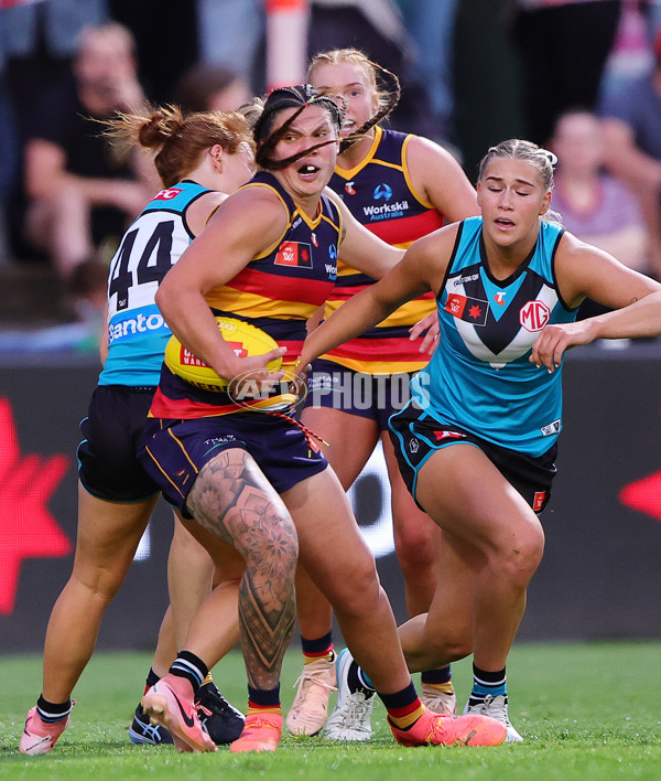 AFLW 2025 Round 11 - Adelaide v Port Adelaide - A-64139815