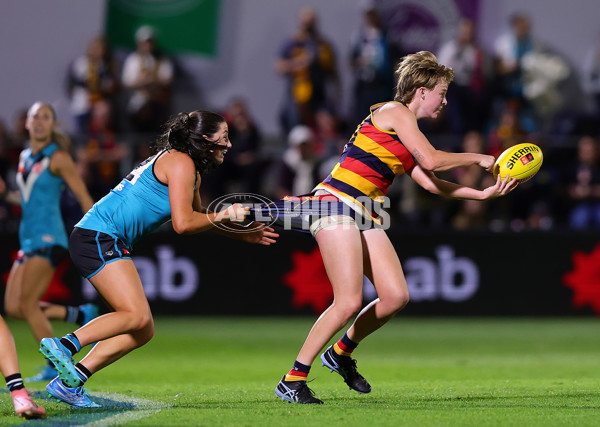AFLW 2025 Round 11 - Adelaide v Port Adelaide - A-64151282