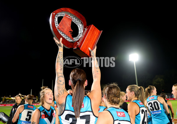 AFLW 2025 Round 11 - Adelaide v Port Adelaide - A-64151329