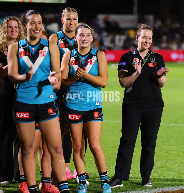 AFLW 2025 Round 11 - Adelaide v Port Adelaide - A-64151350