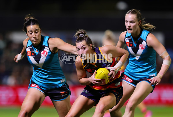 AFLW 2025 Round 11 - Adelaide v Port Adelaide - A-64151764