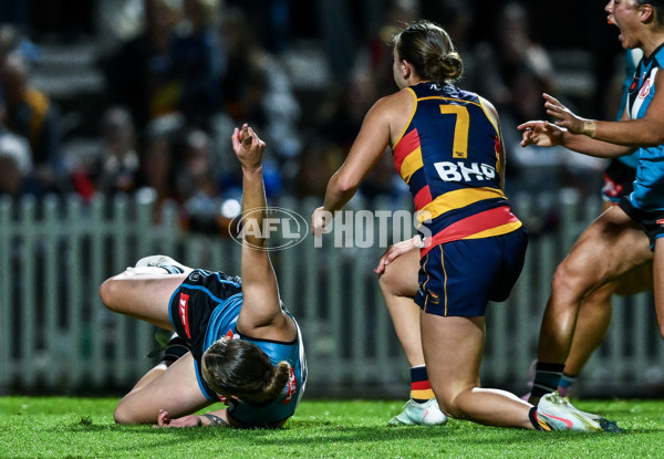 AFLW 2025 Round 11 - Adelaide v Port Adelaide - A-64153685
