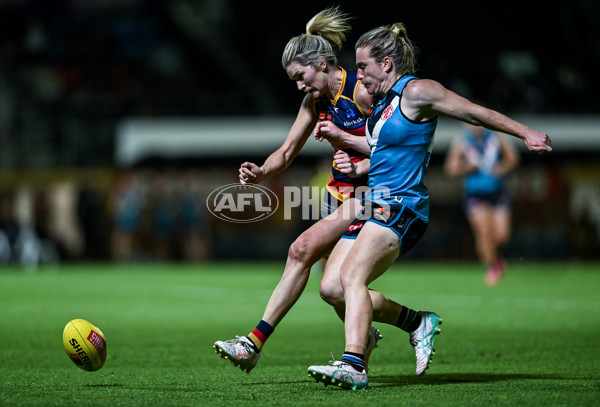 AFLW 2025 Round 11 - Adelaide v Port Adelaide - A-64153747