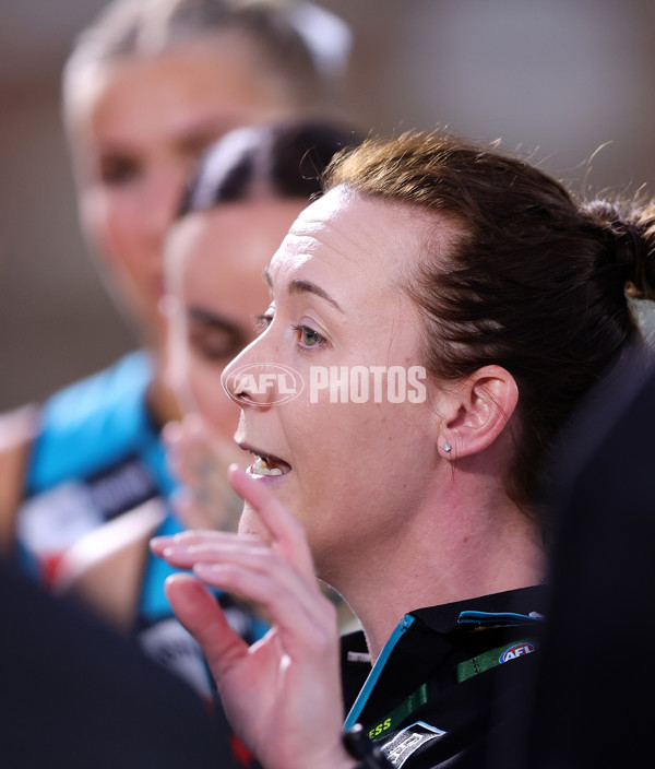 AFLW 2025 Round 11 - Adelaide v Port Adelaide - A-64153760