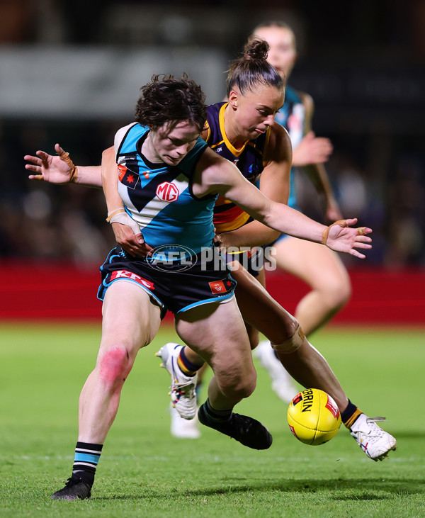 AFLW 2025 Round 11 - Adelaide v Port Adelaide - A-64154313