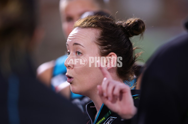 AFLW 2025 Round 11 - Adelaide v Port Adelaide - A-64154328