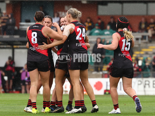AFLW 2025 Round 11 - Essendon v Hawthorn - A-64165100