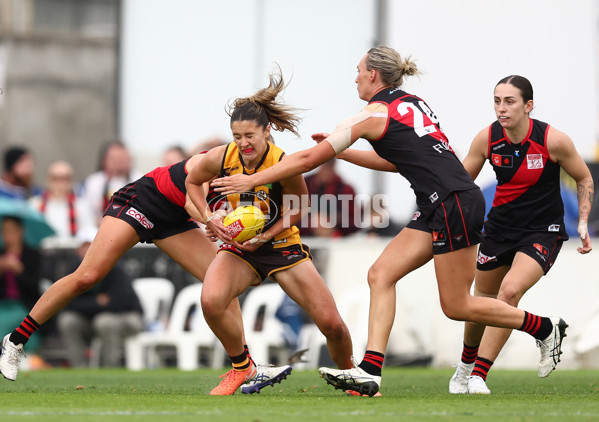 AFLW 2025 Round 11 - Essendon v Hawthorn - A-64165119