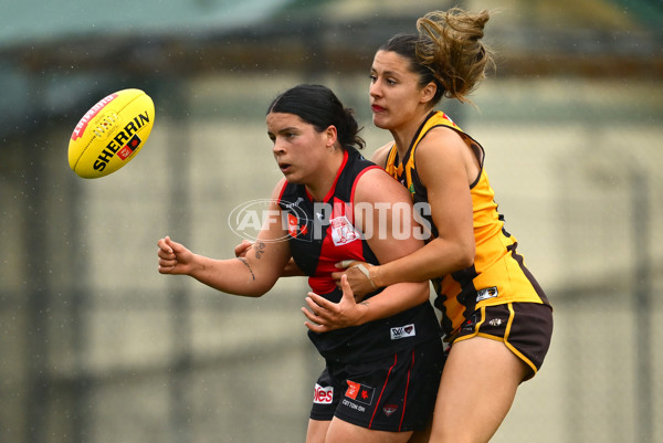AFLW 2025 Round 11 - Essendon v Hawthorn - A-64165138