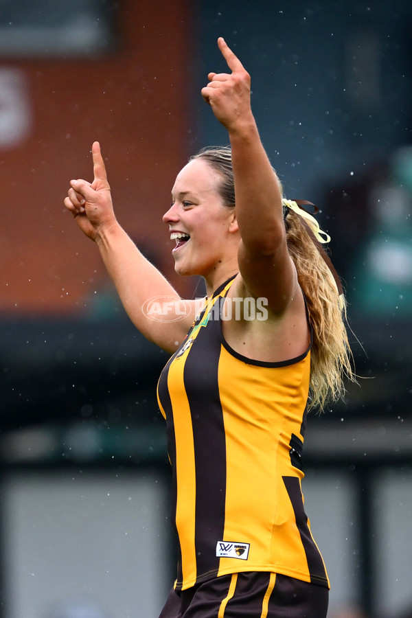 AFLW 2025 Round 11 - Essendon v Hawthorn - A-64166592