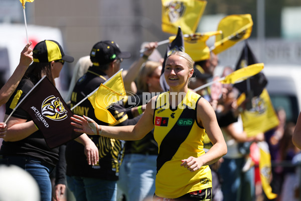 AFLW 2025 Round 11 - Fremantle v Richmond - A-64167588
