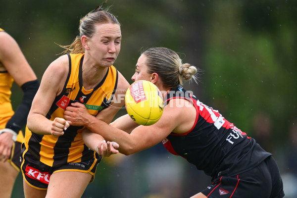 AFLW 2025 Round 11 - Essendon v Hawthorn - A-64167596