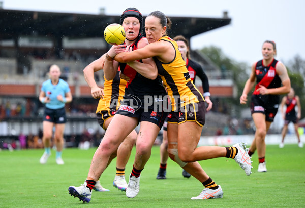 AFLW 2025 Round 11 - Essendon v Hawthorn - A-64169430