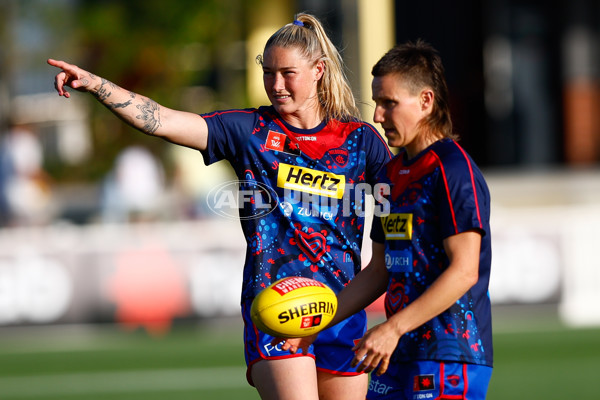 AFLW 2025 Round 11 - Brisbane v Melbourne - A-64171944