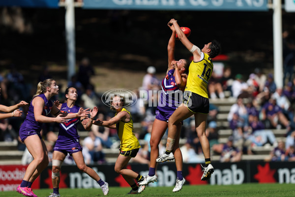 AFLW 2025 Round 11 - Fremantle v Richmond - A-64171956