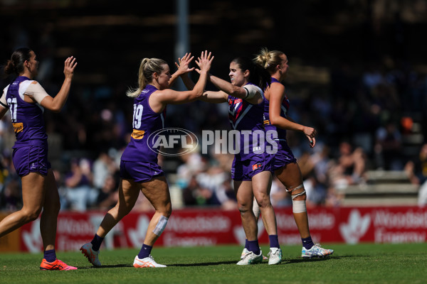 AFLW 2025 Round 11 - Fremantle v Richmond - A-64172620
