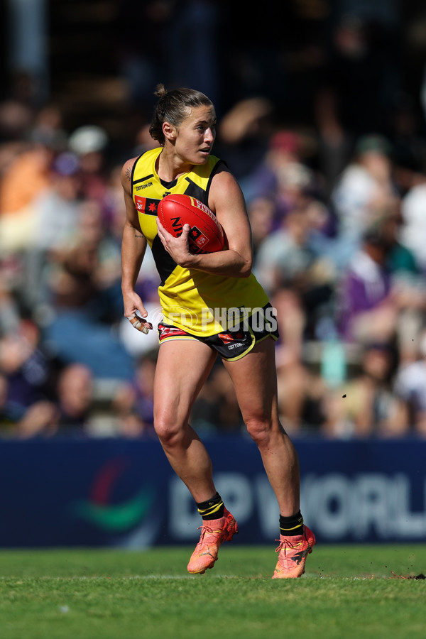AFLW 2025 Round 11 - Fremantle v Richmond - A-64172657