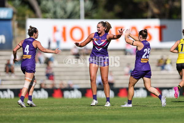 AFLW 2025 Round 11 - Fremantle v Richmond - A-64172662