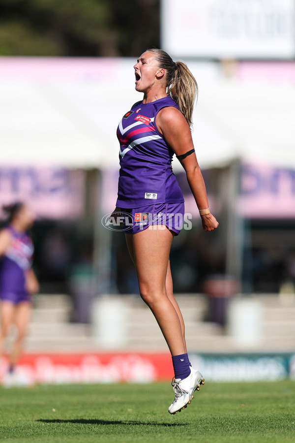AFLW 2025 Round 11 - Fremantle v Richmond - A-64172663